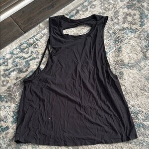 lululemon Black Scoop Neck Sleeveless Tank Top